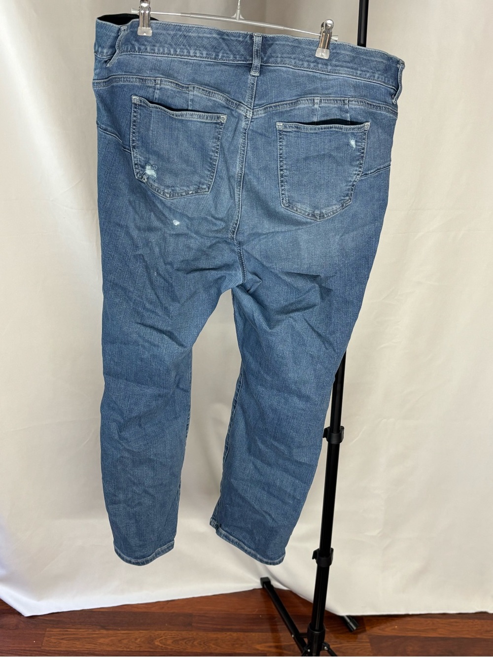 Torrid Cute Distressed Boyfriend Jeans in Blue Plus Size - Picture 2 of 6